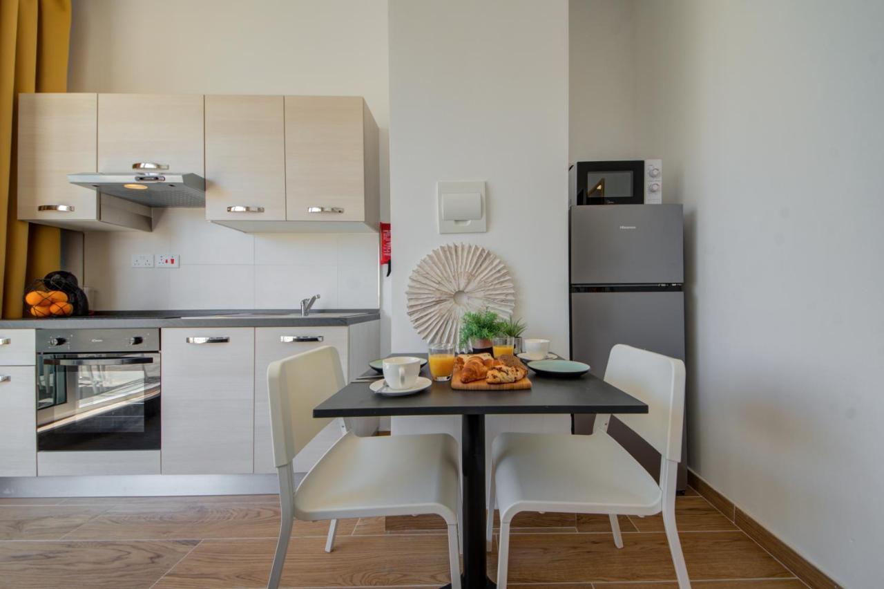 Marina Suites & Apartments - Self Catering - By Tritoni Hotels Gzira Eksteriør bilde