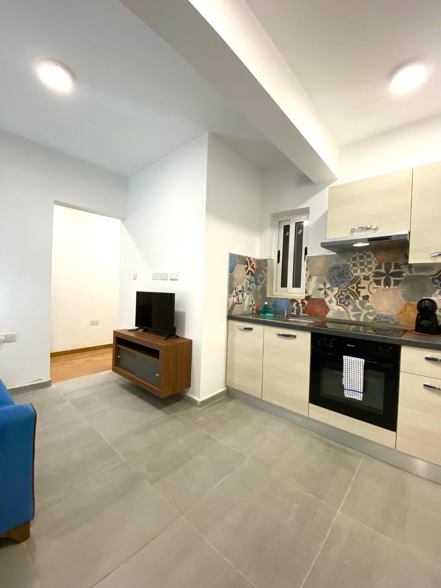 Marina Suites & Apartments - Self Catering - By Tritoni Hotels Gzira Eksteriør bilde